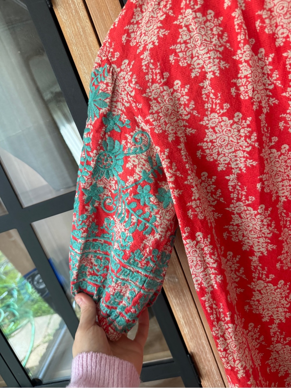 Embroidered puff sleeve blouse top floral oaxacan boho colorful ruffle mock neck - Picture 4 of 7